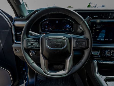 Used 2024 GMC Sierra 2500 Denali w/ Denali Reserve Package image 19