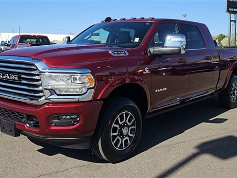 Used 2024 RAM 3500 Limited w/ Safety Group image 4