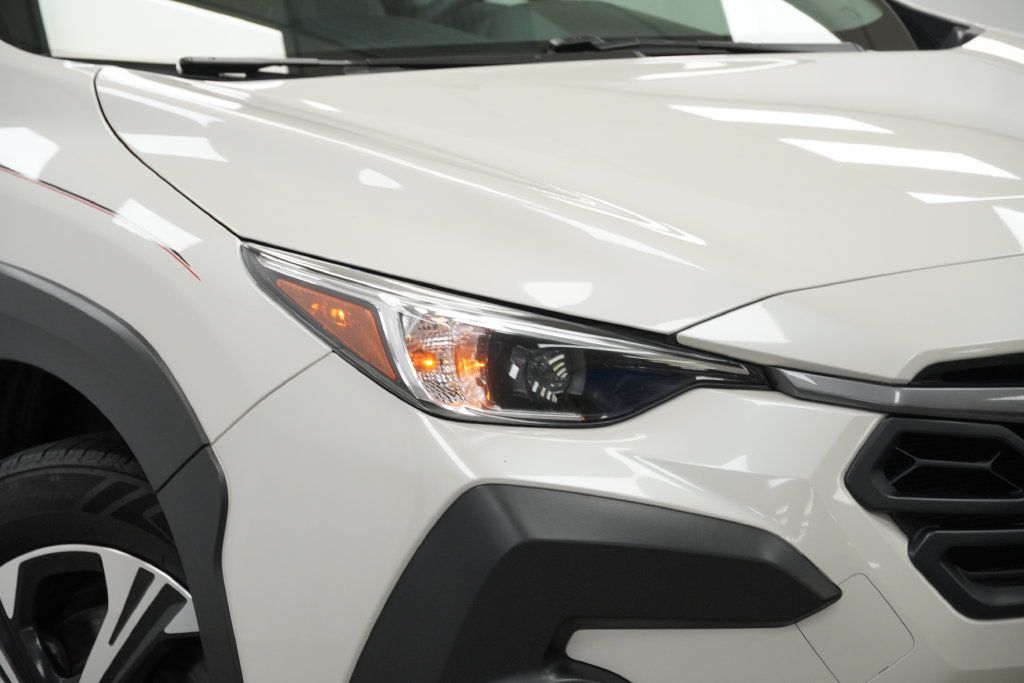 Used 2024 Subaru Crosstrek 2.0i Premium AWD/4WD image 32