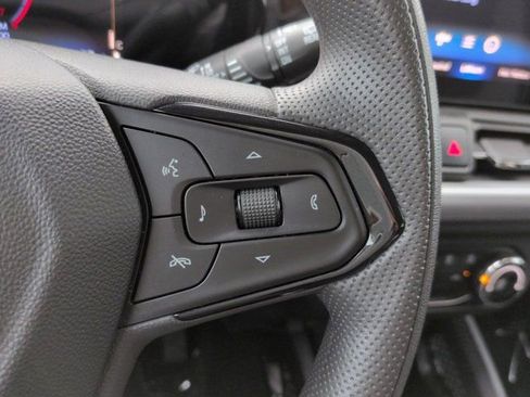 Used 2024 Chevrolet TrailBlazer LS w/ LS Convenience Package FWD image 23