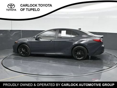 Used 2025 Toyota Camry LE FWD image 10