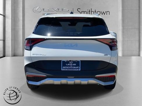 Used 2023 Kia Sportage EX AWD/4WD image 5