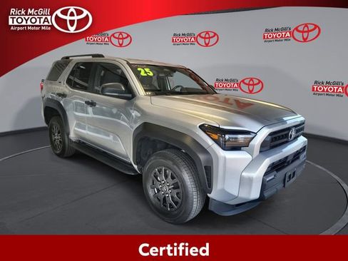Certified 2025 Toyota 4Runner SR5 AWD/4WD image 1