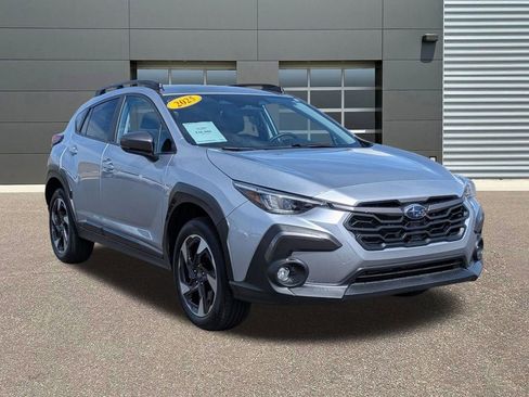 Certified 2025 Subaru Crosstrek 2.5i Limited w/ Popular Package #3A AWD/4WD image 3