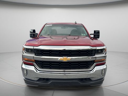 Used 2018 Chevrolet Silverado 1500 LT w/ All Star Edition AWD/4WD image 2