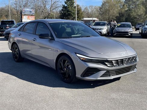 New 2026 Hyundai Elantra Sport image 4