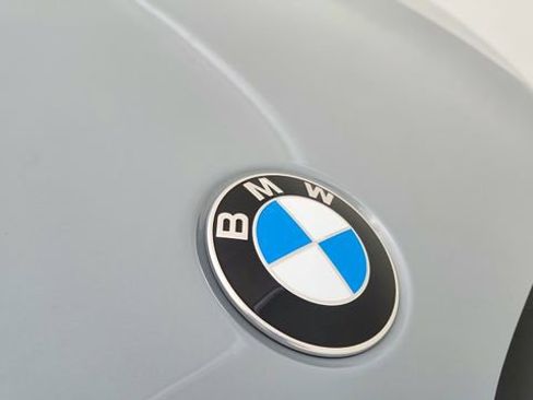 Used 2025 BMW X5 xDrive40i w/ M Sport Package image 16