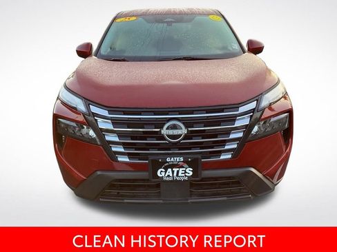 Used 2025 Nissan Rogue SV AWD/4WD image 2