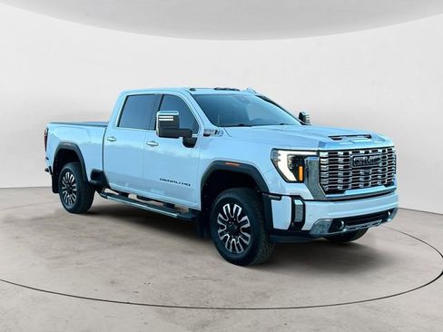 Used 2024 GMC Sierra 2500 Denali w/ Denali Reserve Package image 7