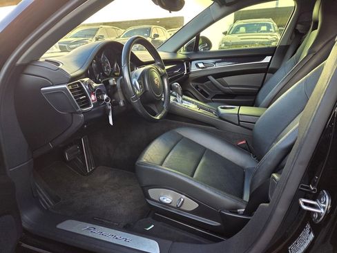 Used 2012 Porsche Panamera image 9