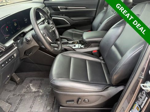 Used 2025 Kia Telluride S AWD/4WD image 29