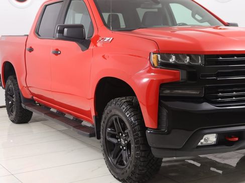 Used 2020 Chevrolet Silverado 1500 LT Trail Boss image 36