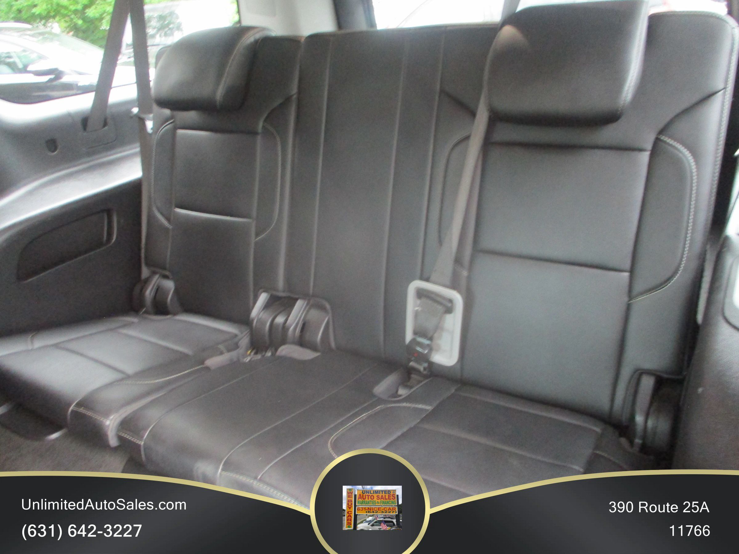 Used 2018 Chevrolet Suburban LT AWD/4WD image 7