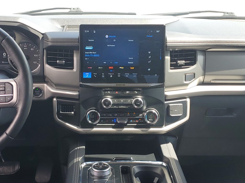 Used 2024 Ford Expedition XLT AWD/4WD image 21