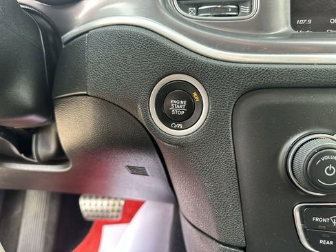 Used 2022 Dodge Charger Scat Pack RWD image 19