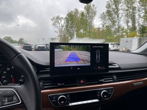 Used 2023 Audi A4 2.0T Premium w/ Convenience Package image 40