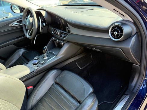 Used 2018 Alfa Romeo Giulia Ti Sport w/ Quick Order Package 22S Sport image 12