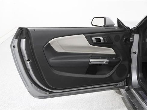 Used 2024 Ford Mustang Premium RWD image 5
