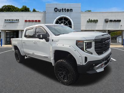 Used 2023 GMC Sierra 1500 AT4 w/ AT4 Premium Package