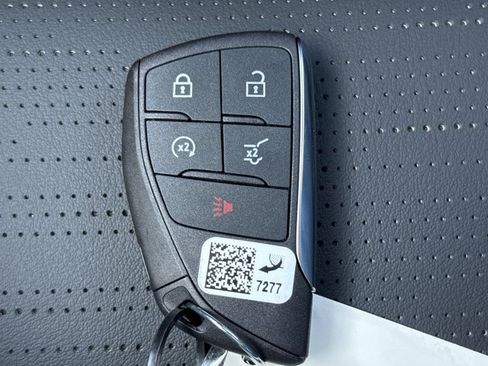 New 2026 Buick Enclave Sport Touring w/ Power Package AWD/4WD image 27