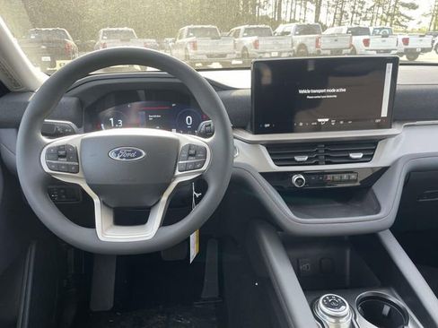 New 2026 Ford Explorer Active image 9