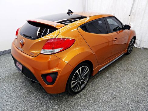 Used 2016 Hyundai Veloster Turbo image 6