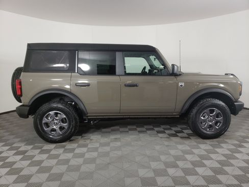 New 2025 Ford Bronco Big Bend image 3