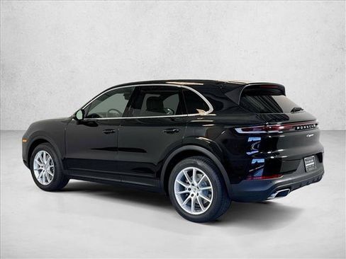 Used 2026 Porsche Cayenne AWD/4WD image 3