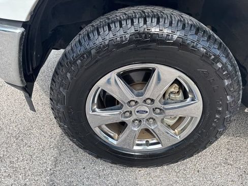 Used 2018 Ford F150 XLT w/ Equipment Group 302A Luxury AWD/4WD image 5
