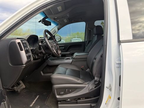 Used 2018 GMC Sierra 1500 SLT w/ All Terrain Package AWD/4WD image 5