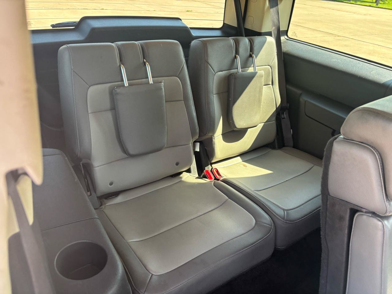 Used 2019 Ford Flex SEL FWD image 10