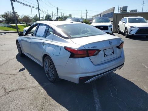 Used 2023 Nissan Altima 2.5 SL FWD image 3