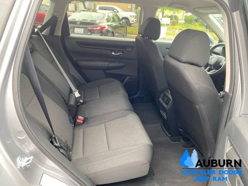 Used 2025 Honda CR-V LX image 14