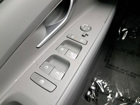 New 2025 Hyundai Elantra SEL w/ Cargo Package image 31