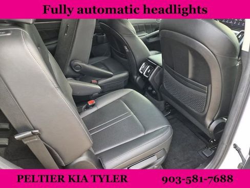Certified 2023 Kia Sorento SX FWD image 21