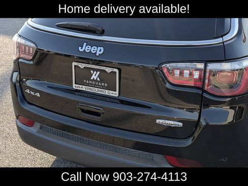Used 2020 Jeep Compass Latitude AWD/4WD image 9