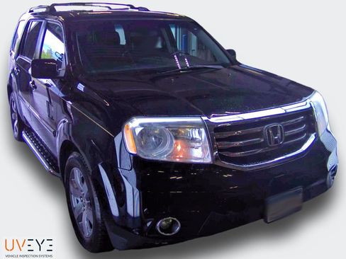 Used 2014 Honda Pilot Touring image 1