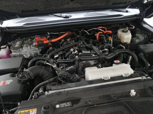 Used 2025 Toyota Land Cruiser image 74