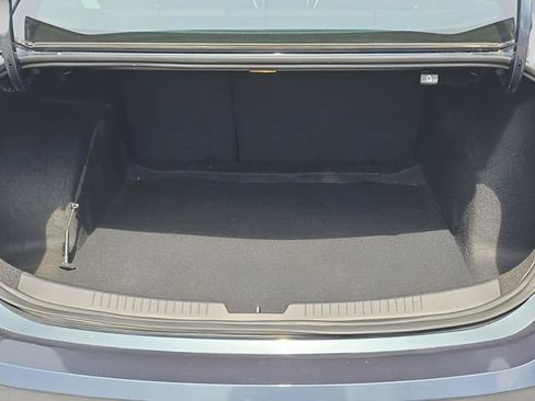 Used 2020 Chevrolet Malibu LT image 15