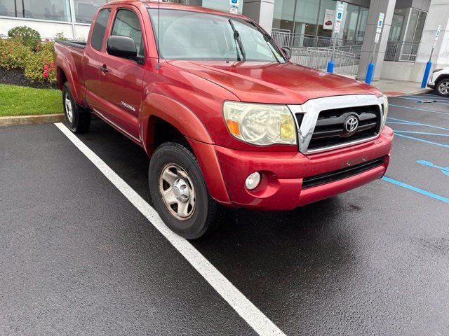 Used 2006 Toyota Tacoma 4x4 Access Cab V6 w/ SR5 Pkg #2 image 5