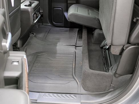 Used 2022 GMC Sierra 1500 Denali w/ Driver Alert Package II image 32