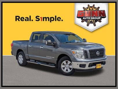 Used 2019 Nissan Titan SV w/ SV Convenience Package