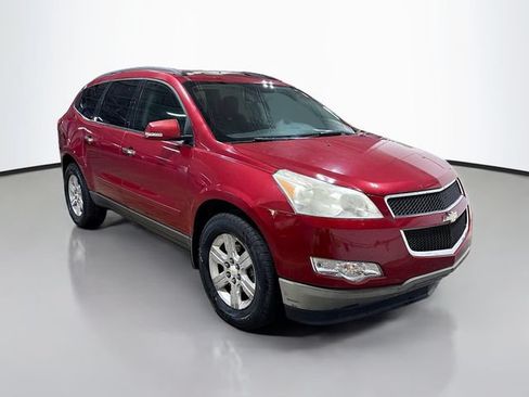 Used 2012 Chevrolet Traverse LT FWD image 3