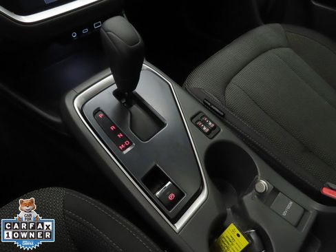 Used 2024 Subaru Crosstrek 2.0i Premium image 18