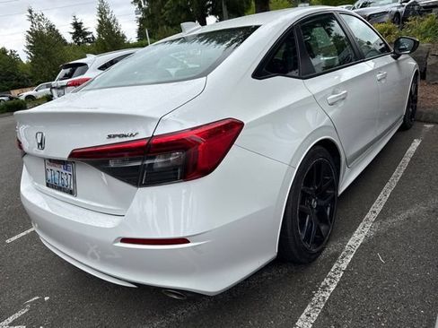 Used 2022 Honda Civic Sport image 5