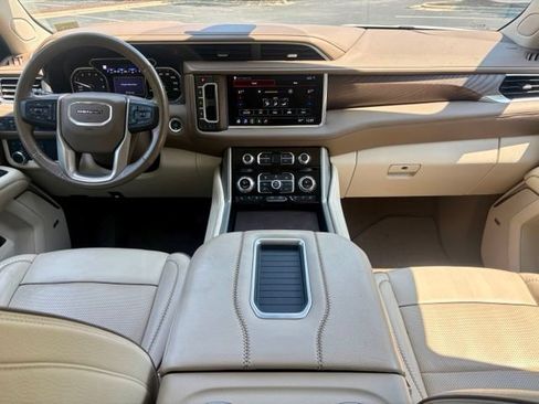 Used 2021 GMC Yukon Denali AWD/4WD image 24