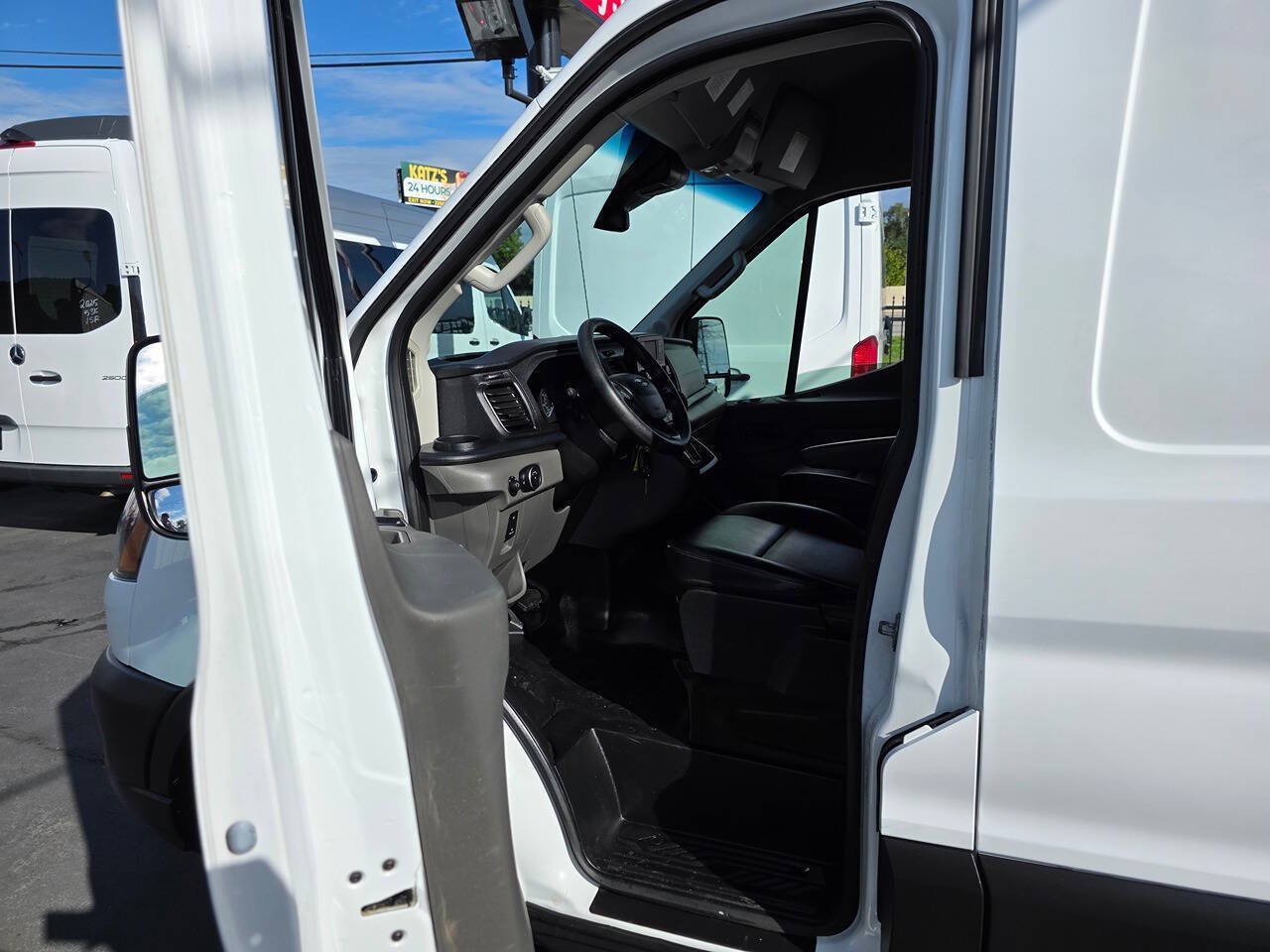 Used 2021 Ford Transit 250 Medium Roof RWD image 16