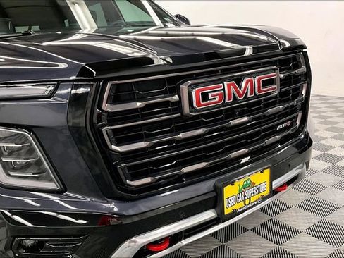 Used 2025 GMC Yukon AT4 Ultimate AWD/4WD image 35