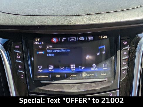 Used 2018 Cadillac Escalade ESV Premium Luxury image 19