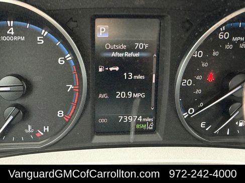 Used 2018 Toyota RAV4 XLE w/ Plus Extra Value Package FWD image 15